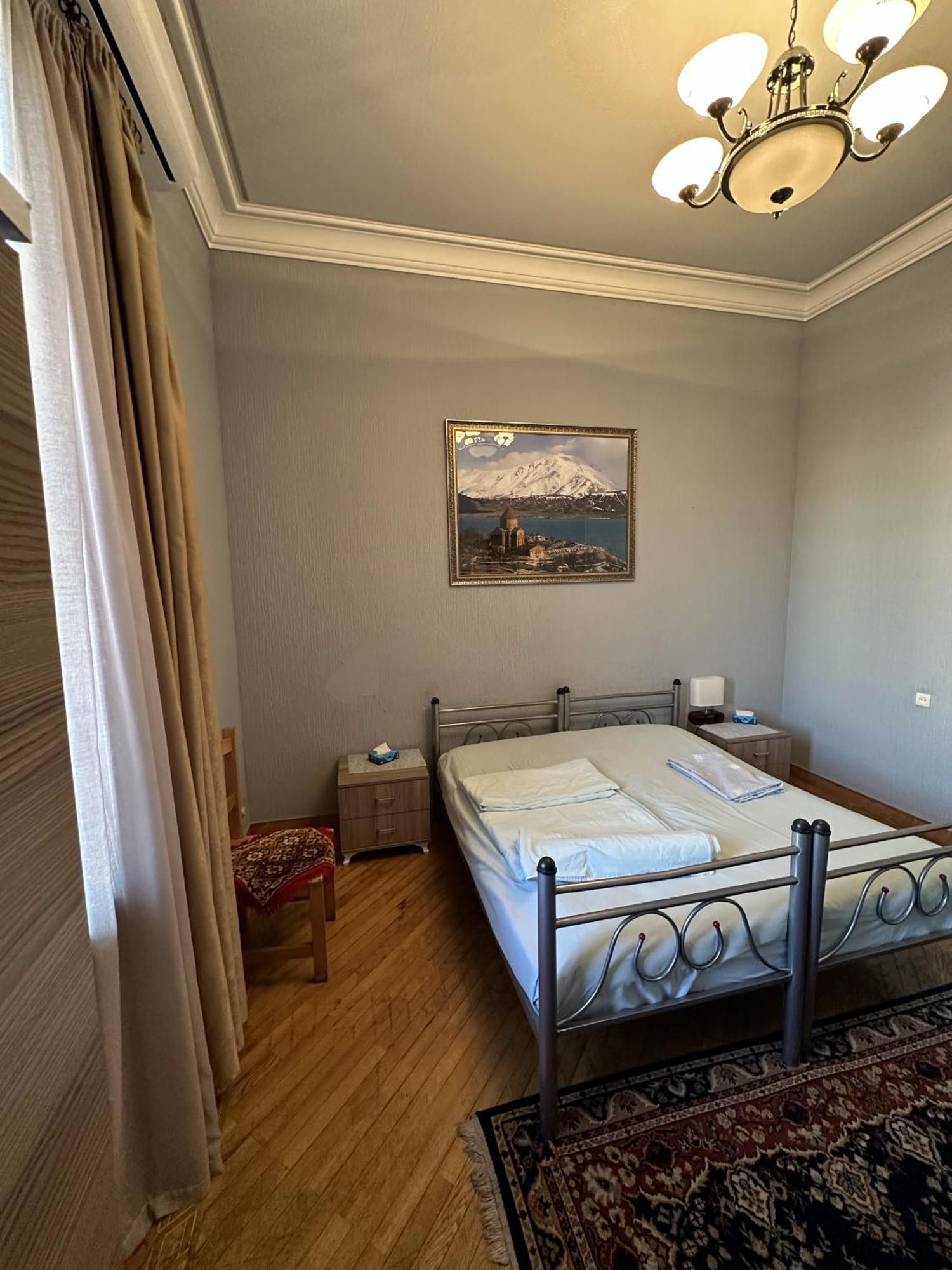 Bridge House Yerevan Armenia Habitación foto